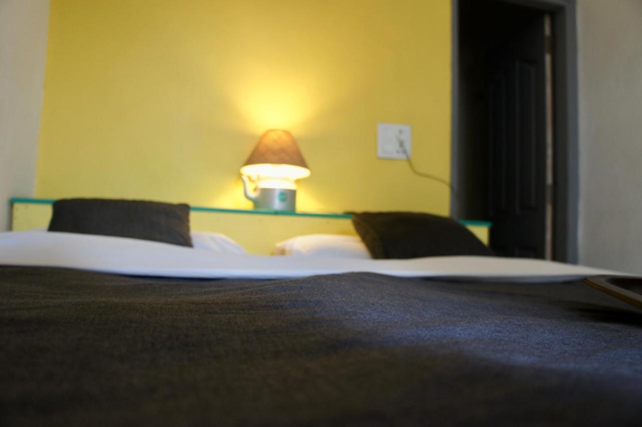 Bed And Chai - Boutique Stay & Tours New Delhi Bagian luar foto