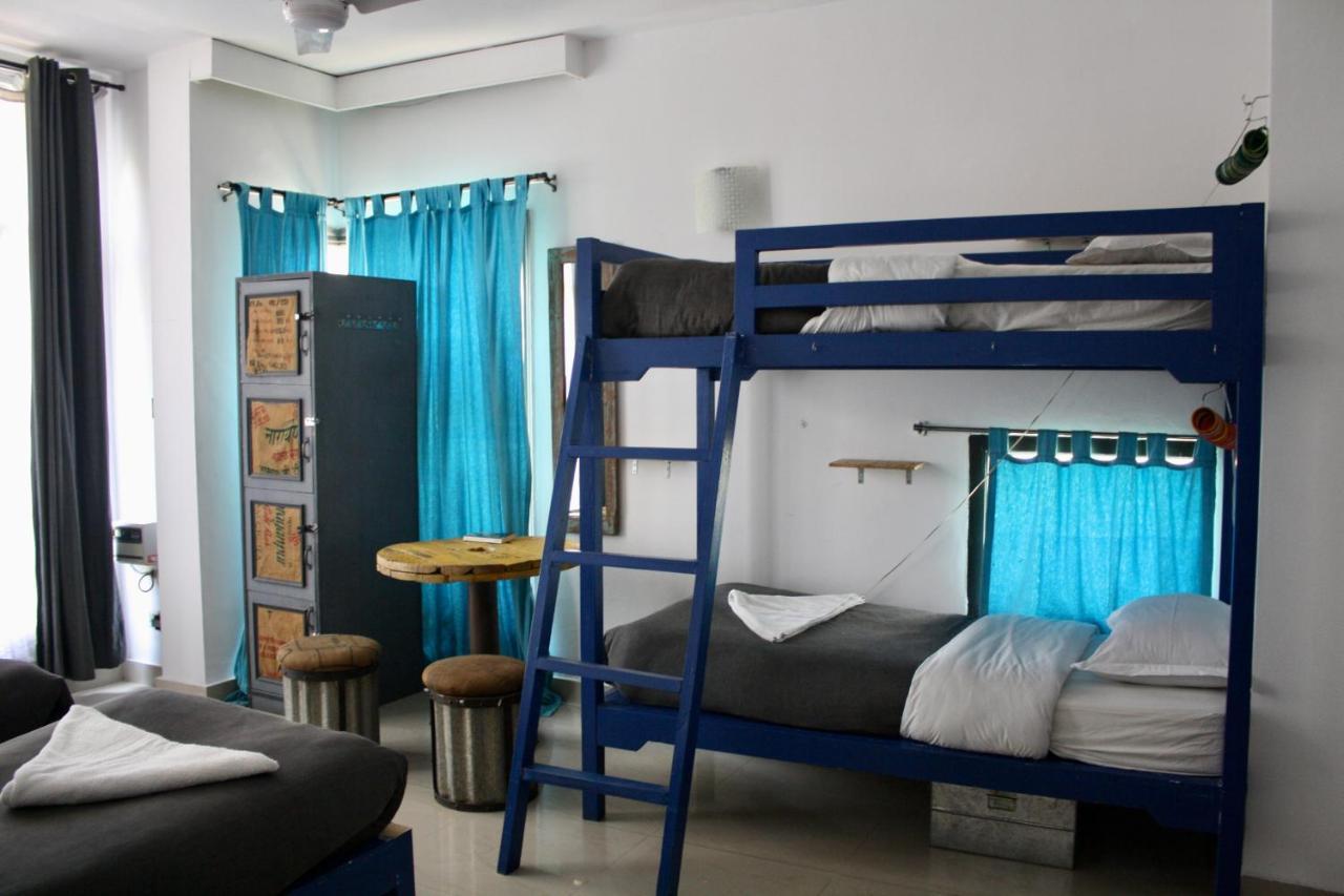 Bed And Chai - Boutique Stay & Tours New Delhi Bagian luar foto
