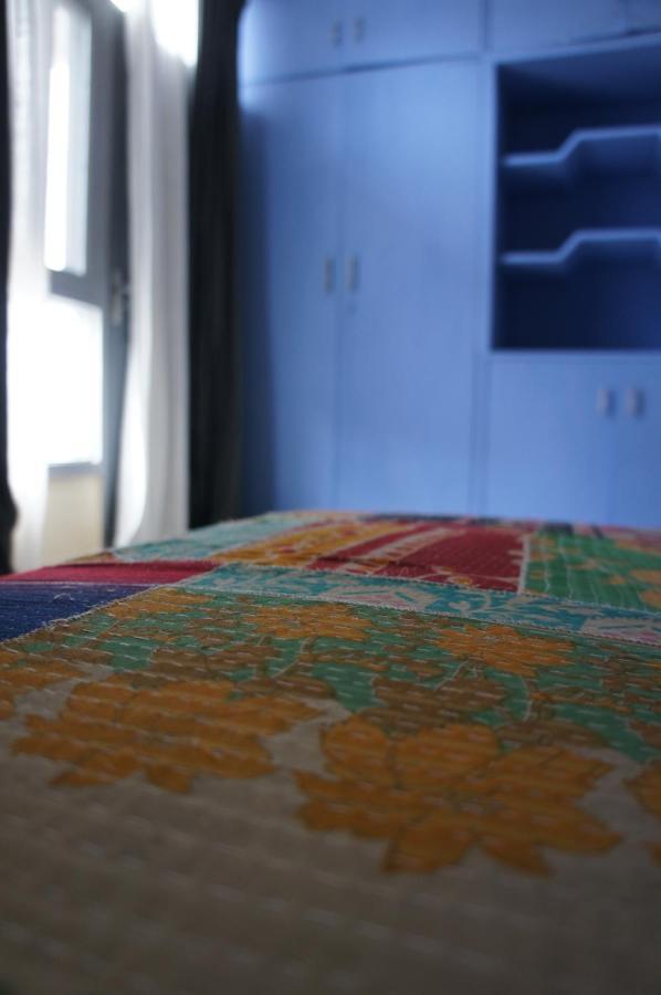 Bed And Chai - Boutique Stay & Tours New Delhi Bagian luar foto